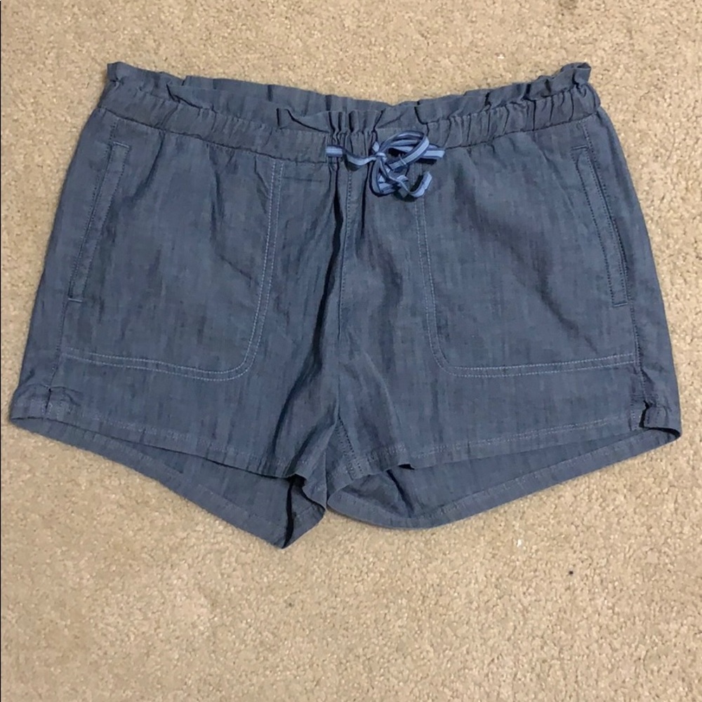 The North Face shorts